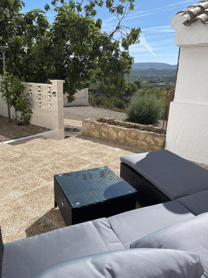 Djm Palms - Shared Casa Rural - Casa Rural Compartida - No Es Una Casa Privada Ayora Εξωτερικό φωτογραφία