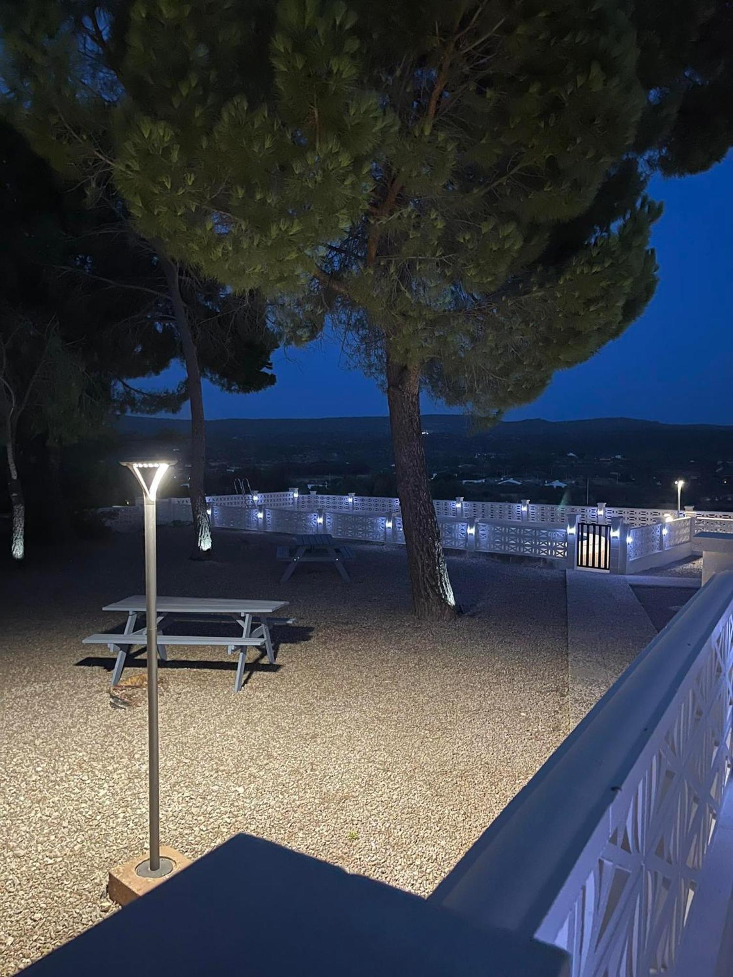 Djm Palms - Shared Casa Rural - Casa Rural Compartida - No Es Una Casa Privada Ayora Εξωτερικό φωτογραφία
