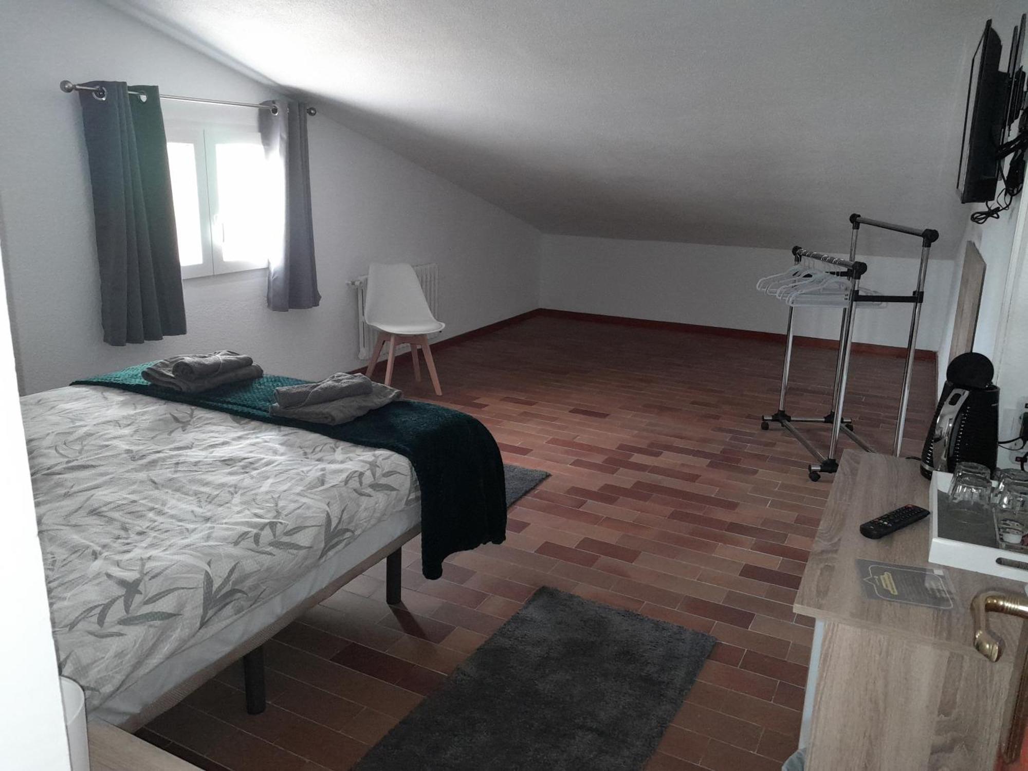 Djm Palms - Shared Casa Rural - Casa Rural Compartida - No Es Una Casa Privada Ayora Εξωτερικό φωτογραφία